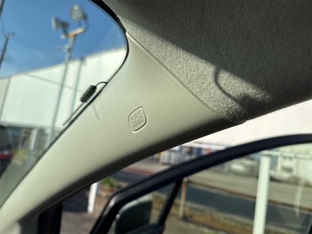 プレマシー ２０Ｓ－スカイアクティブ　禁煙車　メモリーナビ　バックカメラ　フルセグ　Ｂｌｕｅｔｏｏｔｈ接続　ＤＶＤ　両側パワースライドドア　ＨＩＤ　ＥＴＣ　アドバンストキー　横滑り防止装置　ＭＴモード　純正１５ＡＷ　タイミングチェーン（23枚目）