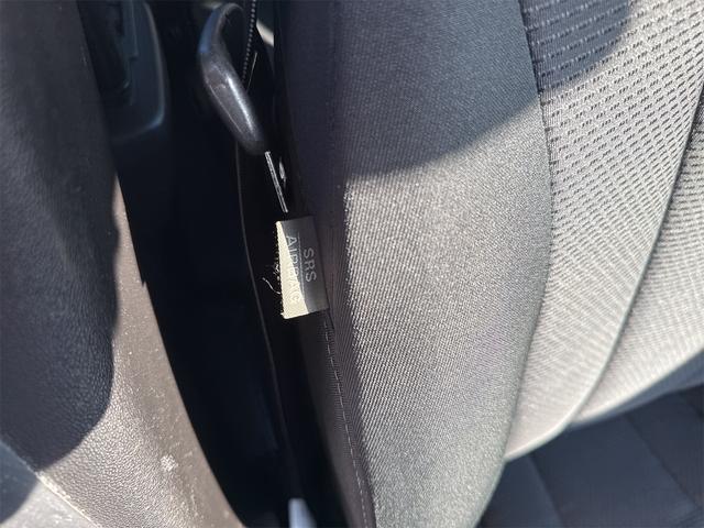 プレマシー ２０Ｓ－スカイアクティブ　禁煙車　メモリーナビ　バックカメラ　フルセグ　Ｂｌｕｅｔｏｏｔｈ接続　ＤＶＤ　両側パワースライドドア　ＨＩＤ　ＥＴＣ　アドバンストキー　横滑り防止装置　ＭＴモード　純正１５ＡＷ　タイミングチェーン（24枚目）