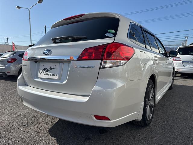 レガシィツーリングワゴン ２．５ｉ　Ｂスポーツアイサイト　Ｇパッケージ　４ＷＤ　禁煙車　メモリーナビ　バックカメラ　フルセグ　Ｂｌｕｅｔｏｏｔｈ　ＤＶＤ　ハーフレザーシート　パワーシート　ＨＩＤ　ＥＴＣ　クルーズコントロール　横滑防止装置　スマートキー　タイミングチェーン（7枚目）