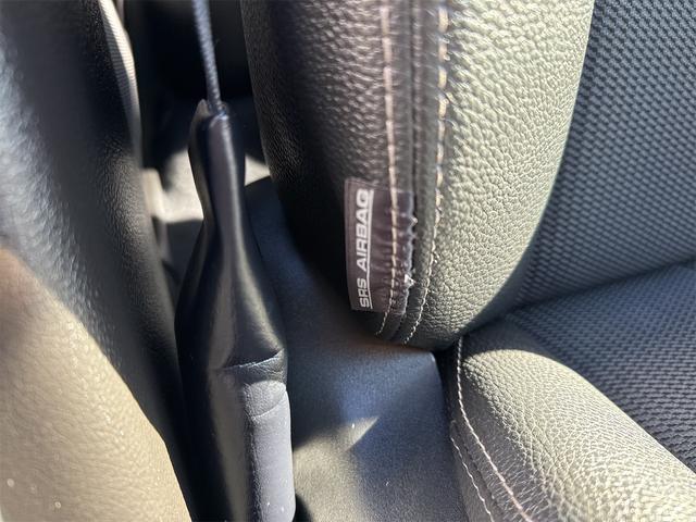 レガシィツーリングワゴン ２．５ｉ　Ｂスポーツアイサイト　Ｇパッケージ　４ＷＤ　禁煙車　メモリーナビ　バックカメラ　フルセグ　Ｂｌｕｅｔｏｏｔｈ　ＤＶＤ　ハーフレザーシート　パワーシート　ＨＩＤ　ＥＴＣ　クルーズコントロール　横滑防止装置　スマートキー　タイミングチェーン（27枚目）