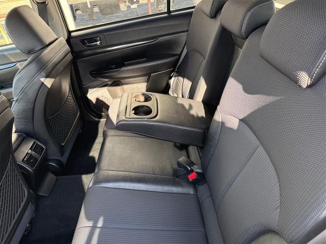 レガシィツーリングワゴン ２．５ｉ　Ｂスポーツアイサイト　Ｇパッケージ　４ＷＤ　禁煙車　メモリーナビ　バックカメラ　フルセグ　Ｂｌｕｅｔｏｏｔｈ　ＤＶＤ　ハーフレザーシート　パワーシート　ＨＩＤ　ＥＴＣ　クルーズコントロール　横滑防止装置　スマートキー　タイミングチェーン（36枚目）