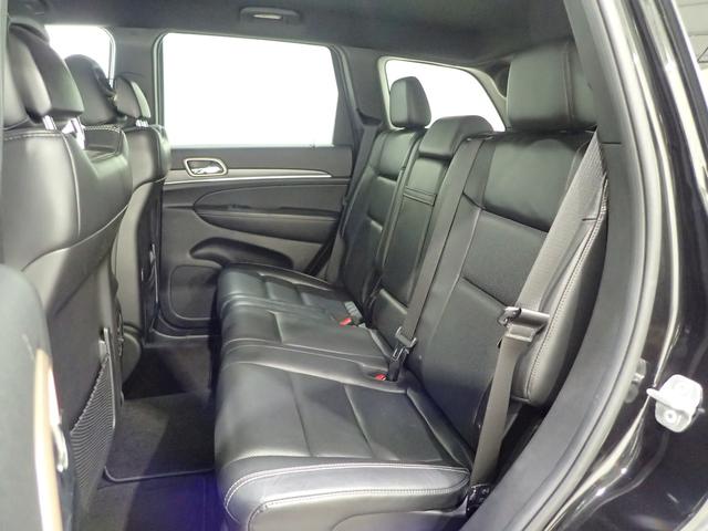 リミテッド ディーラー車 認定中古車保証1年付帯 ブラックレザーシート パワーリヤゲート(8枚目)