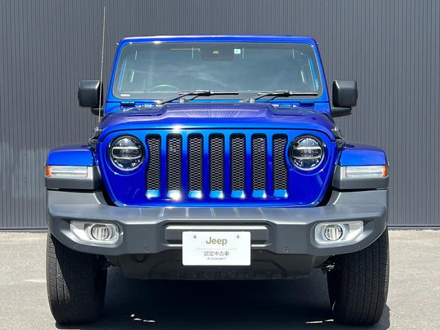 サハラ 認定中古車保証 弊社元デモカー 18インチアルミホイール 障害物センサー アダクティブクルーズコントロール レザーシート シートヒーター AppleCarPlay AndroidAuto(4枚目)