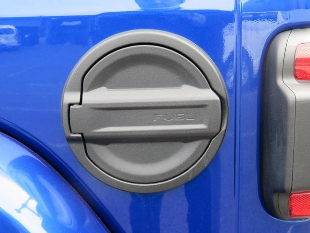 サハラ 認定中古車保証 弊社元デモカー 18インチアルミホイール 障害物センサー アダクティブクルーズコントロール レザーシート シートヒーター AppleCarPlay AndroidAuto(30枚目)