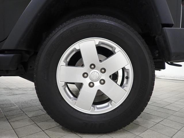 スポーツ フル装備 禁煙車両 クルーズコントロール ダウンヒルアシスト キーレス 18インチアルミホイール フルセグTV ETC車載器 サイドカメラ バックカメラ ハロゲンヘッドライト サイドステップ(11枚目)