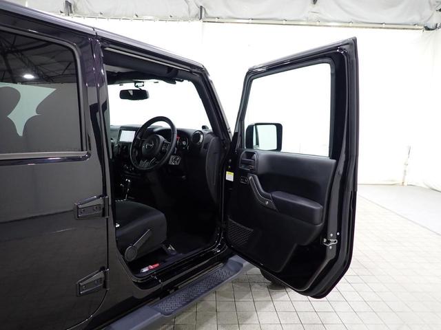スポーツ フル装備 禁煙車両 クルーズコントロール ダウンヒルアシスト キーレス 18インチアルミホイール フルセグTV ETC車載器 サイドカメラ バックカメラ ハロゲンヘッドライト サイドステップ(20枚目)