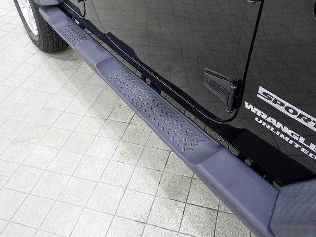 スポーツ フル装備 禁煙車両 クルーズコントロール ダウンヒルアシスト キーレス 18インチアルミホイール フルセグTV ETC車載器 サイドカメラ バックカメラ ハロゲンヘッドライト サイドステップ(25枚目)