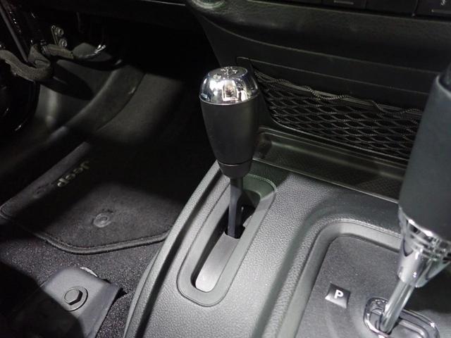 スポーツ フル装備 禁煙車両 クルーズコントロール ダウンヒルアシスト キーレス 18インチアルミホイール フルセグTV ETC車載器 サイドカメラ バックカメラ ハロゲンヘッドライト サイドステップ(46枚目)