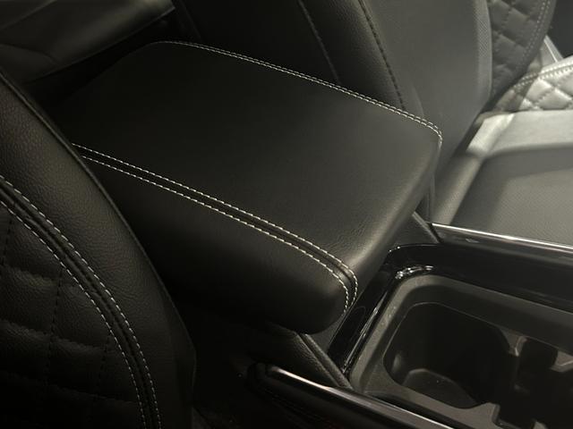 ジープ・コマンダー リミテッド　新車保証継承　弊社元試乗車　認定中古車保証　ＡｐｐｌｅＣａｒｐｌａｙ　ＡｎｄｒｏｉｄＡｕｔｏ　ＥＴＣ２．０　ディーゼル　７人乗り３列シート（37枚目）