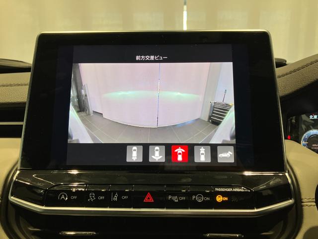 ジープ・コンパス 　新車保証継承　純正ナビ　ＬＥＤヘッドライト　全周囲カメラ　ＥＴＣ２．０　レザーシート　電動パワーシート　電動パワーリアゲート　障害物センサー　衝突軽減ブレーキ　アダプティブクルーズコントロール（49枚目）