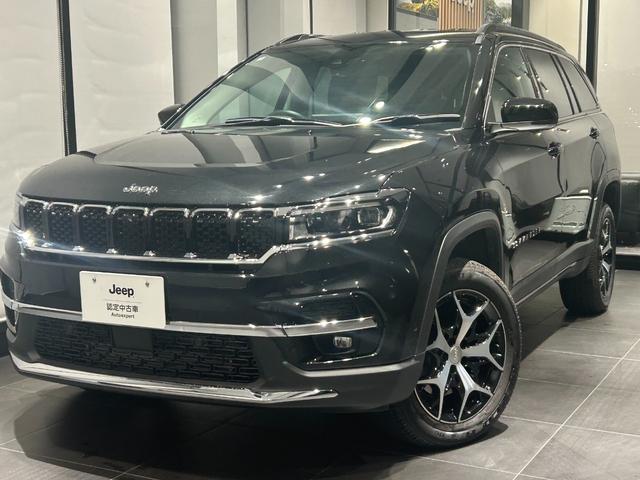 ジープ・コマンダー リミテッド　純正ナビ　レザーシート　障害物センサー　衝突軽減ブレーキ　シートヒーター　全周囲カメラ　ＬＥＤヘッドライト　バックカメラ　スマートキー　アダプティブクルーズコントロール　電動パワーシート　ＥＴＣ２．０（5枚目）