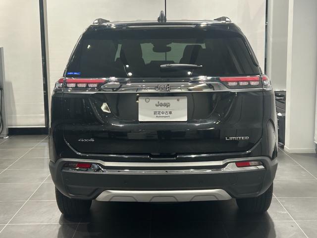 ジープ・コマンダー リミテッド　純正ナビ　レザーシート　障害物センサー　衝突軽減ブレーキ　シートヒーター　全周囲カメラ　ＬＥＤヘッドライト　バックカメラ　スマートキー　アダプティブクルーズコントロール　電動パワーシート　ＥＴＣ２．０（9枚目）