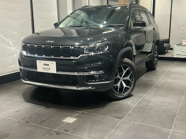 ジープ・コマンダー リミテッド　純正ナビ　レザーシート　障害物センサー　衝突軽減ブレーキ　シートヒーター　全周囲カメラ　ＬＥＤヘッドライト　バックカメラ　スマートキー　アダプティブクルーズコントロール　電動パワーシート　ＥＴＣ２．０（22枚目）