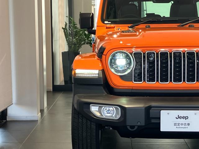 ジープ・ラングラーアンリミテッド サハラ　ホセ　新車保証継承　純正ナビ　ＬＥＤヘッドライト　　ＥＴＣ２．０　レザーシート　電動パワーシート　限定車１００台　障害物センサー　衝突軽減ブレーキ　アダプティブクルーズコントロール（45枚目）