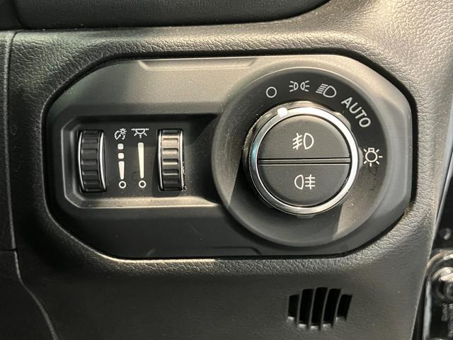 �w�W�[�v���͌��x�ւ̃A�N�Z�X�B�����P�U�����w���V�����_�x�������B�w���͌��w�x����k���P�S���A�w�싴�{�w�x����k���P�T���B�����w�����k�ȂǁA�l�X�ȃT�[�r�X��ʂ��āu�W�[�v�̂��鐶���v��̊����������܂�