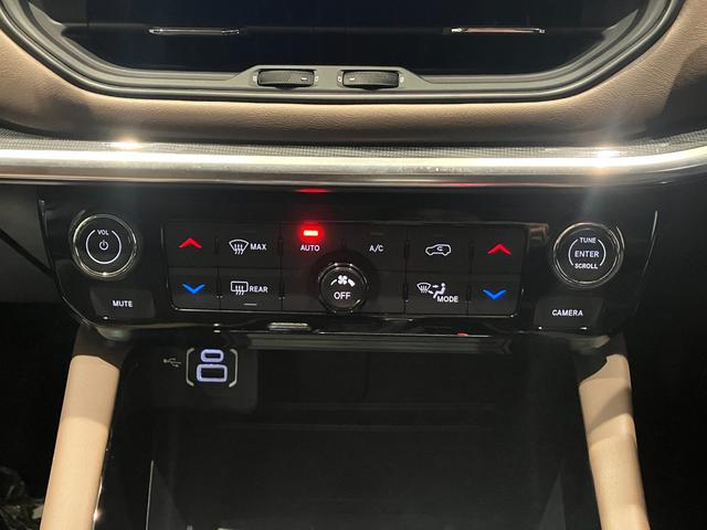 �w�W�[�v���͌��x�ւ̃A�N�Z�X�B�����P�U�����w���V�����_�x�������B�w���͌��w�x����k���P�S���A�w�싴�{�w�x����k���P�T���B�����w�����k�ȂǁA�l�X�ȃT�[�r�X��ʂ��āu�W�[�v�̂��鐶���v��̊����������܂�