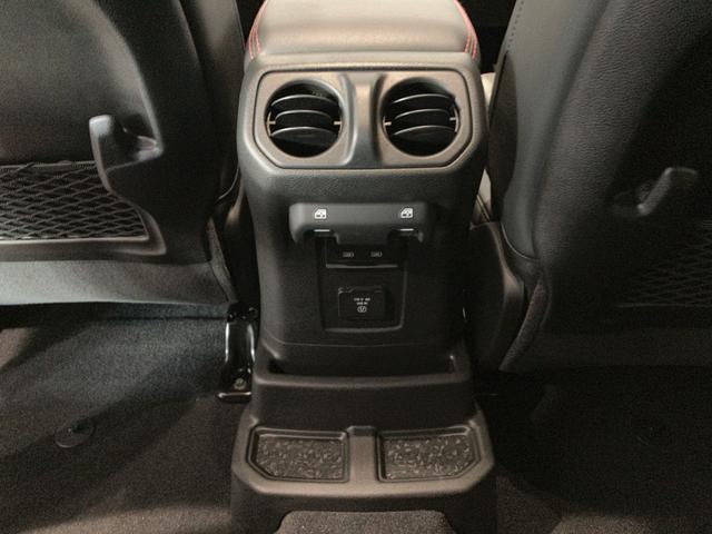 ジープ・ラングラーアンリミテッド 新車保証継承 認定中古車 AppleCarplay AndroidAuto ETC2.0 SDナビ パワーシート シートヒーター ステアリングヒーター レザーシート(35枚目)