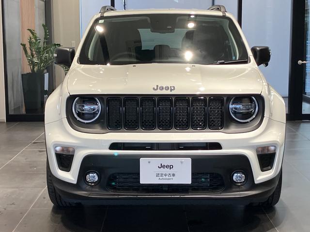 ジープ・レネゲード アルティテュード　ｅ－ハイブリッド　新車保証継承　ＡｐｐｌｅＣａｒｐｌａｙ　ＡｎｄｒｏｉｄＡｕｔｏ　ＥＴＣ２．０　Ｂｌｕｅｔｏｏｔｈ　認定中古車　マイルドハイブリット（14枚目）
