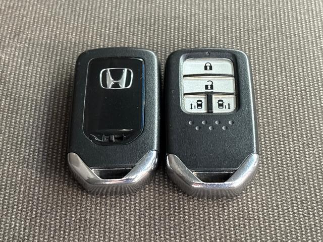 ステップワゴン G センシング無し/純正メモリーナビ/フルセグTV/バックカメラ/両側パワースライドドア/ETC/クルーズコントロール/ 横滑り防止装置/わくわくゲート/ 整備記録簿 LEDライト ETC車載器 ナビTV(21枚目)