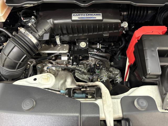 ステップワゴン G センシング無し/純正メモリーナビ/フルセグTV/バックカメラ/両側パワースライドドア/ETC/クルーズコントロール/ 横滑り防止装置/わくわくゲート/ 整備記録簿 LEDライト ETC車載器 ナビTV(40枚目)