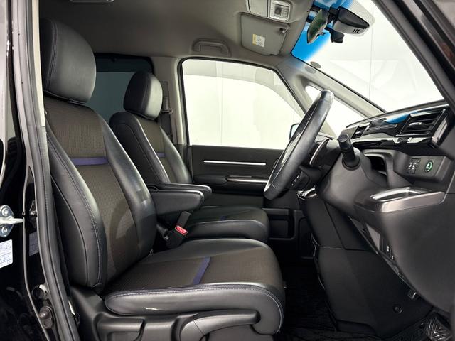 ステップワゴンスパーダ スパーダ・クールスピリットホンダセンシング 純正メモリーナビ/フルセグTV/バックカメラ/LEDヘッドライト/ETC2.0/両側パワースライドドア/リア席ルーフモニター/パドルシフト/スマートキー/前後ドラレコ/サイドカーテンエアバック 地TV(30枚目)