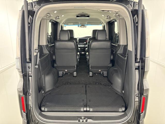 ステップワゴンスパーダ スパーダ・クールスピリットホンダセンシング 純正メモリーナビ/フルセグTV/バックカメラ/LEDヘッドライト/ETC2.0/両側パワースライドドア/リア席ルーフモニター/パドルシフト/スマートキー/前後ドラレコ/サイドカーテンエアバック 地TV(43枚目)