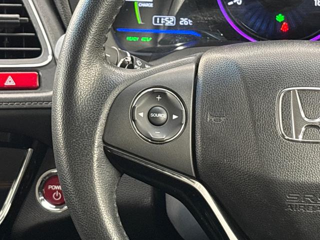 ヴェゼル ハイブリッドX /ワンオーナー/禁煙車/純正メモリーナビ/リアカメラ/LEDヘッドライト/ 純正16インチアルミホイール/前後ドラレコ/シートヒーター/CTBA/ メンテナンスノート キーレスエントリー リヤカメラ(11枚目)