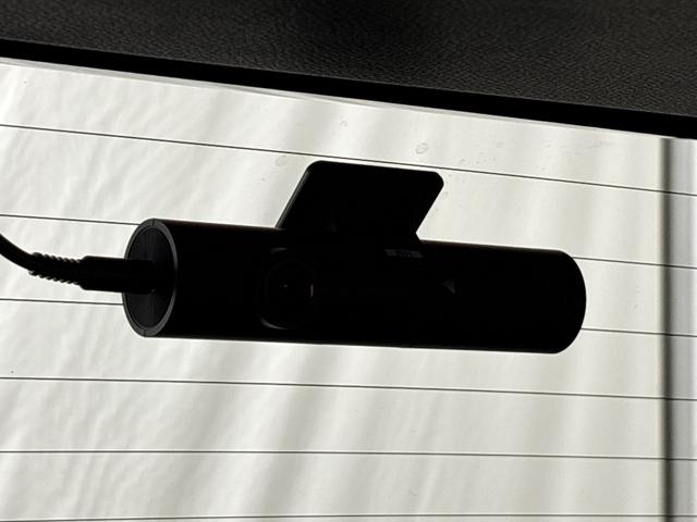 ヴェゼル ハイブリッドX /ワンオーナー/禁煙車/純正メモリーナビ/リアカメラ/LEDヘッドライト/ 純正16インチアルミホイール/前後ドラレコ/シートヒーター/CTBA/ メンテナンスノート キーレスエントリー リヤカメラ(18枚目)