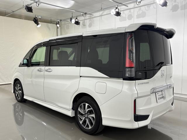 ステップワゴンスパーダ スパーダホンダセンシング 7人/禁煙車/リア席モニター/メモリナビVXM-175VFi/ホンダセンシング/フルセグTV/BTA/リアカメラ/ETC/LEDライト/スマートキー/両側電動スライドドア/純正16AW/カーテンAB/(7枚目)