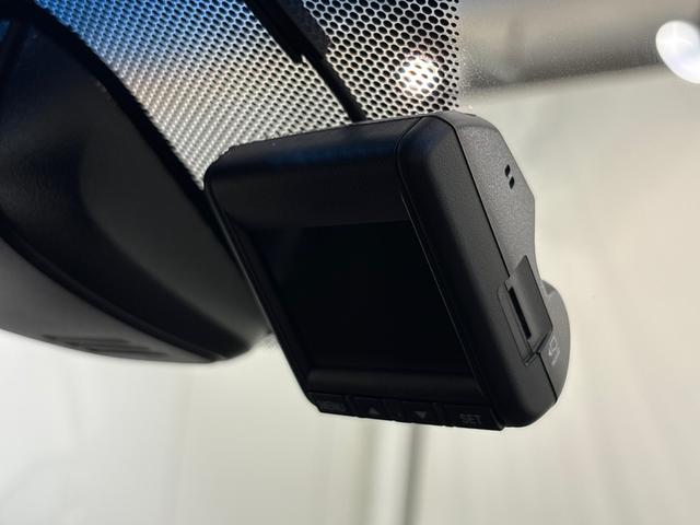 ステップワゴンスパーダ スパーダホンダセンシング 7人/禁煙車/リア席モニター/メモリナビVXM-175VFi/ホンダセンシング/フルセグTV/BTA/リアカメラ/ETC/LEDライト/スマートキー/両側電動スライドドア/純正16AW/カーテンAB/(20枚目)