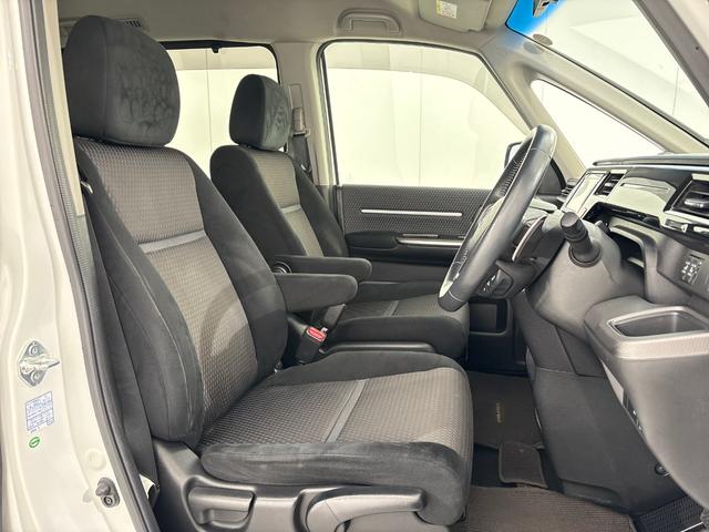 ステップワゴンスパーダ スパーダホンダセンシング 7人/禁煙車/リア席モニター/メモリナビVXM-175VFi/ホンダセンシング/フルセグTV/BTA/リアカメラ/ETC/LEDライト/スマートキー/両側電動スライドドア/純正16AW/カーテンAB/(29枚目)