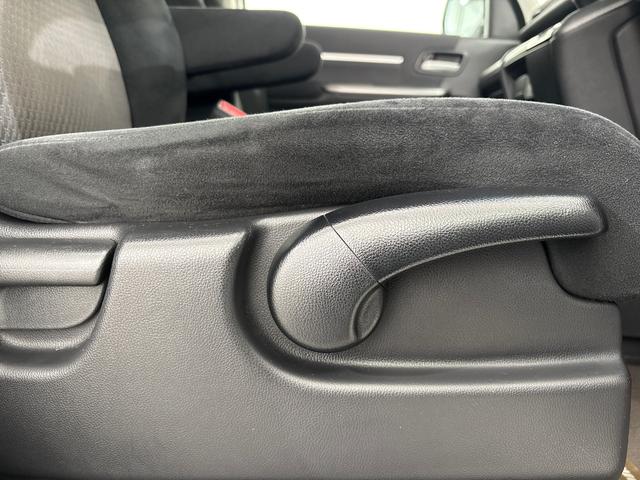 ステップワゴンスパーダ スパーダホンダセンシング 7人/禁煙車/リア席モニター/メモリナビVXM-175VFi/ホンダセンシング/フルセグTV/BTA/リアカメラ/ETC/LEDライト/スマートキー/両側電動スライドドア/純正16AW/カーテンAB/(31枚目)
