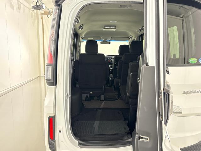 ステップワゴンスパーダ スパーダホンダセンシング 7人/禁煙車/リア席モニター/メモリナビVXM-175VFi/ホンダセンシング/フルセグTV/BTA/リアカメラ/ETC/LEDライト/スマートキー/両側電動スライドドア/純正16AW/カーテンAB/(39枚目)