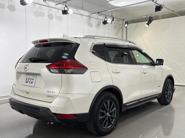 エクストレイル ２０Ｘｉハイブリッド　純正メモリーナビ　フルセグＴＶ　バックカメラ　プロパイロット　ドラレコ　シートヒーター　アルミホイール　クルーズコントロール　パワーシート　パワーテールゲート　４ＷＤ　衝突軽減ブレーキ　ソナー　禁煙（5枚目）