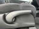 ★運転席ハイトアジャスター★運転される方によってシートの高さが調節できます!自分に合ったドライビングポジションで運転がさらに快適に♪