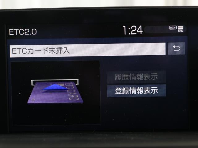 S Cパッケージ 革シート フルセグ メモリーナビ バックカメラ ドラレコ 衝突被害軽減システム ETC LEDヘッドランプ ワンオーナー DVD再生 ミュージックプレイヤー接続可 記録簿 安全装備 電動シート CD(7枚目)