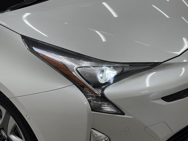 プリウス Sセーフティプラス 衝突回避システム Bモニター ドラレコ付き 定期点検記録簿 LEDライト クルコン ETC装備 スマートKEY ナビTV イモビライザー 横滑り防止機能 PW カーテンエアバッグ キーレスエントリー(17枚目)