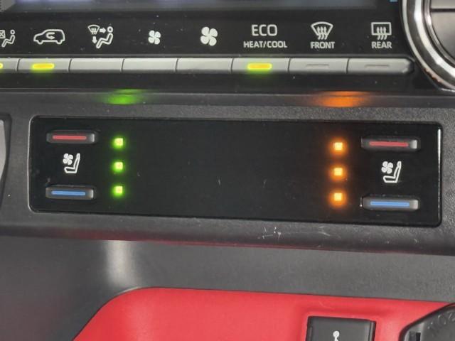 ＲＡＶ４ アドベンチャー　オフロードパッケージ　パワーウインドウ　ＡＡＣ　アルミホイール　記録簿付　キーフリー　ＬＥＤランプ　クルコン　スマートキ　ミュージックプレイヤー接続可　メモリナビ　運転席パワーシート　地デジ　横滑り防止装置　ＡＢＳ　ＰＳ（14枚目）