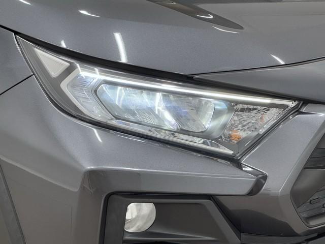 ＲＡＶ４ アドベンチャー　オフロードパッケージ　パワーウインドウ　ＡＡＣ　アルミホイール　記録簿付　キーフリー　ＬＥＤランプ　クルコン　スマートキ　ミュージックプレイヤー接続可　メモリナビ　運転席パワーシート　地デジ　横滑り防止装置　ＡＢＳ　ＰＳ（18枚目）