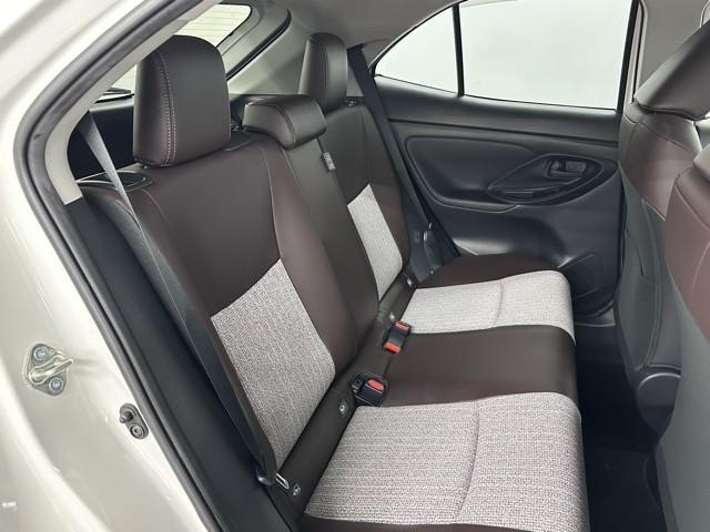 ヤリスクロス ハイブリッドZ ドライブレコーダ インテリジェントキー アルミホイル LEDライト 1オ-ナ- リアカメラ ナビ クルーズコントロール 整備記録簿 横滑り防止システム メモリーナビゲーション 電動シ-ト パワステ(17枚目)