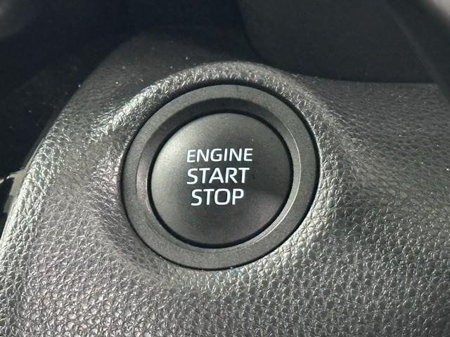 ヤリスクロス Ｇ　ＥＴＣ装備　リヤカメラ　点検記録簿　スマートエントリー　イモビライザー　オートエアコン　アルミホイール　キーレス　パワーウィンドウ　クルコン　ＡＢＳ　ドライブレコーダー　エアバッグ　パワーステアリング（12枚目）