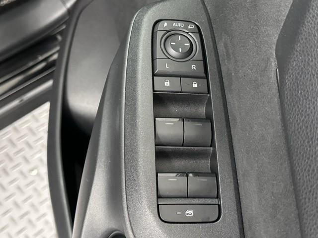 ヤリスクロス Ｇ　ＥＴＣ装備　リヤカメラ　点検記録簿　スマートエントリー　イモビライザー　オートエアコン　アルミホイール　キーレス　パワーウィンドウ　クルコン　ＡＢＳ　ドライブレコーダー　エアバッグ　パワーステアリング（15枚目）