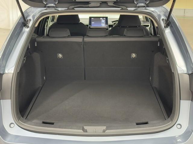 カローラツーリング Ｓ　ＴＶ　盗難防止　地デジ　ドライブレコーダー　Ｂモニター　ＬＥＤヘッドライト　フルオートエアコン　ＡＷ　横滑り防止装置　記録簿有　ＥＴＣ車載器　エアバッグ　クルコン　スマートキー＆プッシュスタート（16枚目）