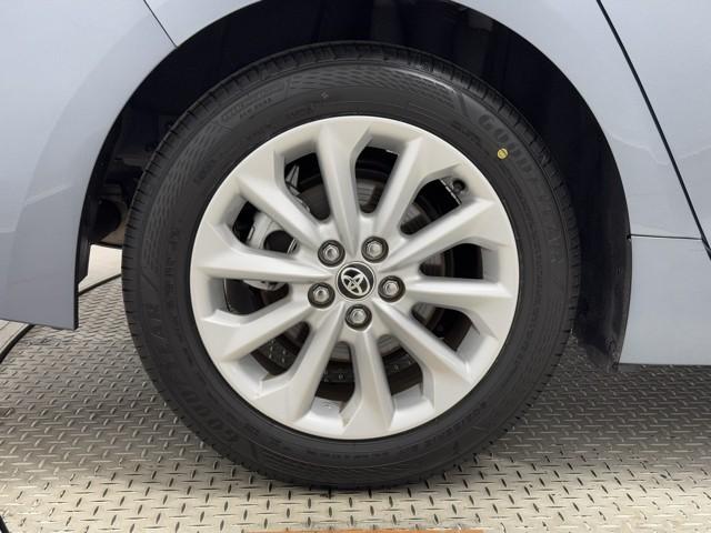 カローラツーリング Ｓ　ＴＶ　盗難防止　地デジ　ドライブレコーダー　Ｂモニター　ＬＥＤヘッドライト　フルオートエアコン　ＡＷ　横滑り防止装置　記録簿有　ＥＴＣ車載器　エアバッグ　クルコン　スマートキー＆プッシュスタート（18枚目）