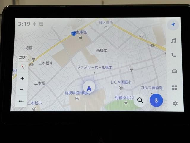 ヴォクシー ハイブリッドＳ－Ｚ　パワーウィンドウ　ＤＶＤ再生機能　インテリキー　横滑防止装置　地デジＴＶ　アクティブクルーズコントロール　１オナ　フルオートエアコン　リアカメラ　エアバッグ　ＡＢＳ　１００Ｖ充電　ナビＴＶ　ＷＡＣ（5枚目）