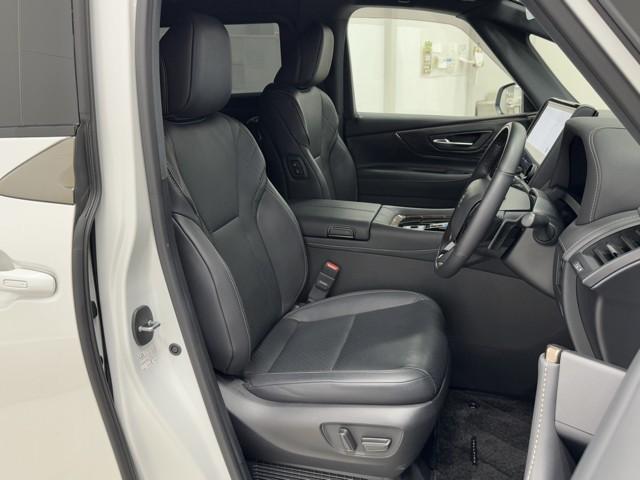 ヴェルファイアハイブリッド Z プレミア キーレス ナビ&TV 横滑り防止機能 ドライブレコーダー 黒革シート 寒冷地仕様 スマートキー 4WD車 クルーズコントロール 地デジTV サンルーフ 盗難防止装置 メモリーナビ 両側電動スライドドア(16枚目)