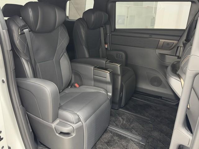 ヴェルファイアハイブリッド Z プレミア キーレス ナビ&TV 横滑り防止機能 ドライブレコーダー 黒革シート 寒冷地仕様 スマートキー 4WD車 クルーズコントロール 地デジTV サンルーフ 盗難防止装置 メモリーナビ 両側電動スライドドア(18枚目)