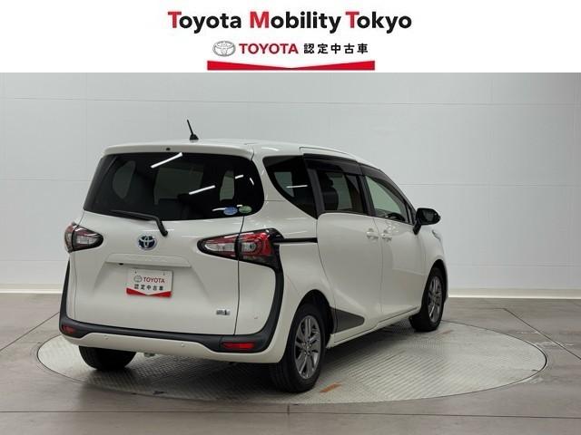 シエンタ ハイブリッド　ファンベースＧ　ＥＳＣ　エコモード　プリクラッシュセーフティー　パワステ　メディアプレイヤー接続　運転席エアバック　整備記録簿　バックモニタ－　ＬＥＤライト　イモビライザー　ＡＷ　フルセグＴＶ　ドライブレコーダー（2枚目）