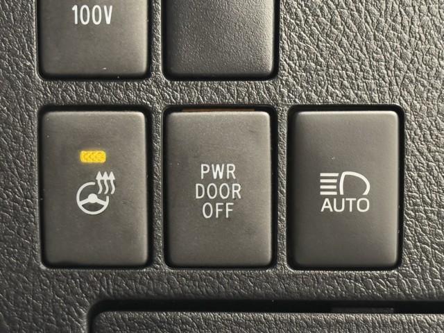 アルファードハイブリッド SR Cパッケージ 点検記録簿 バックモニター オートエアコン LED 横滑り防止機能 ABS イモビ AC100V電源 アルミ ドライブレコーダー ナビ&TV 4WD ミュージックプレイヤー接続可 3列シート Pシート(11枚目)