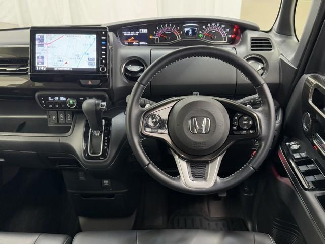 N-BOXカスタム G・Lターボホンダセンシング(4枚目)